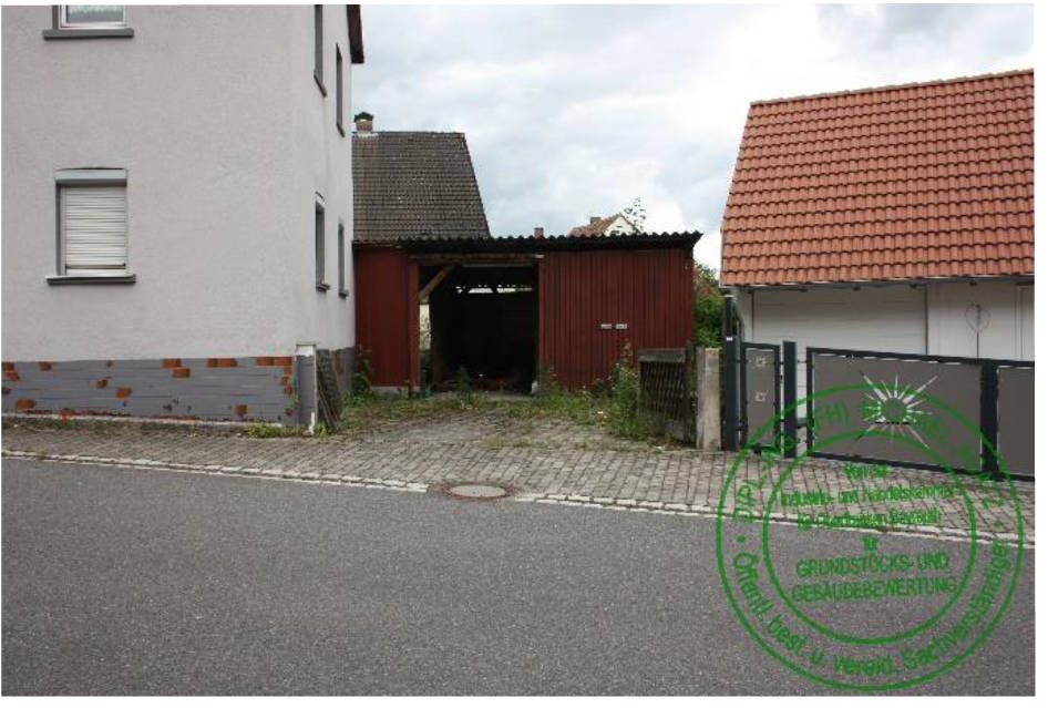 Einfamilienhaus in Kasernstraße  12 u. 12a, 96170 Lisberg