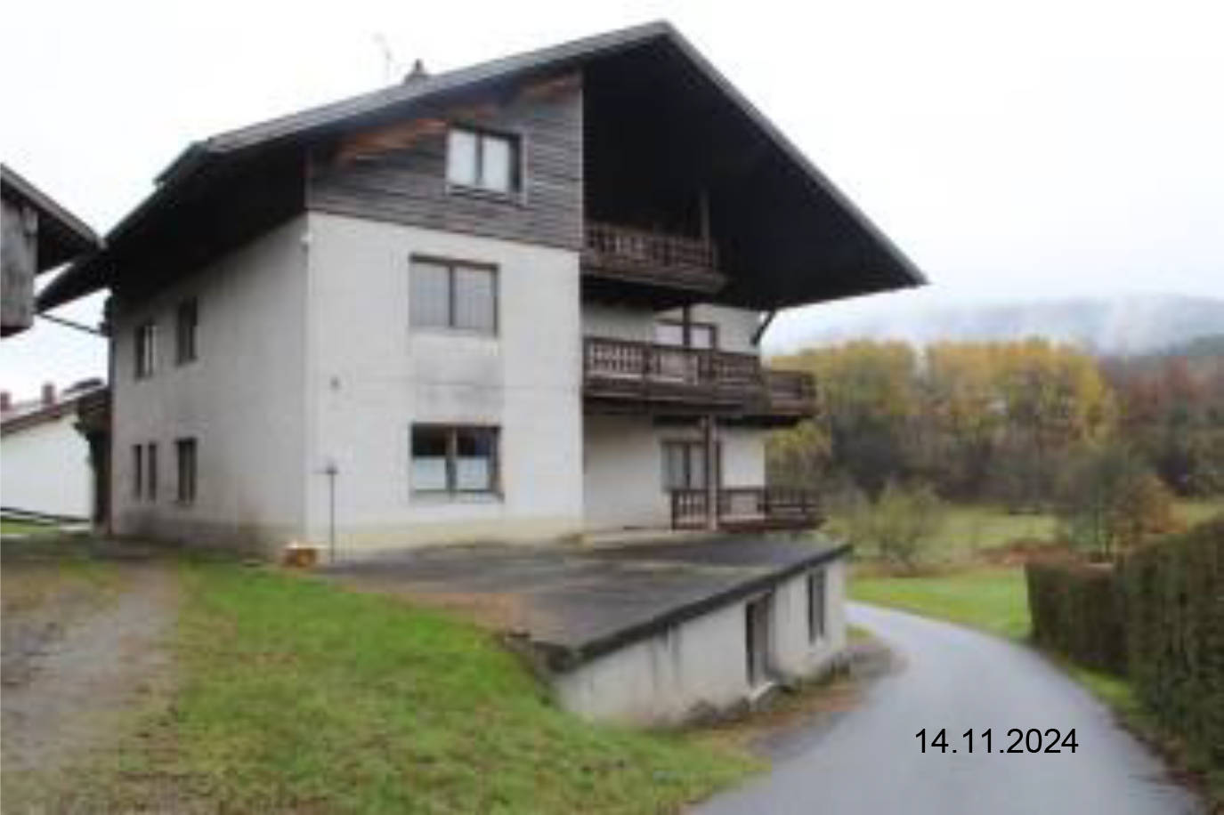 Mehrfamilienhaus in Niederndorf 6 1/2, 93471 Arnbruck