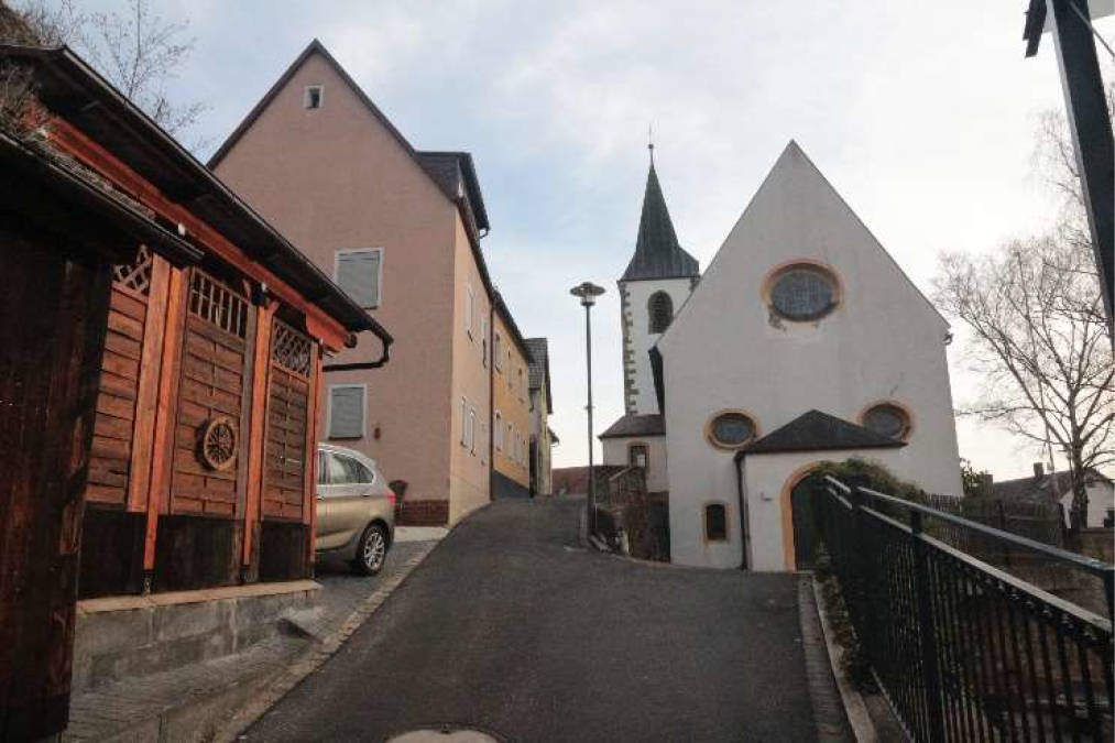 Einfamilienhaus in Kirchweg  2, 92237 Sulzbach-Rosenberg - Bild 3