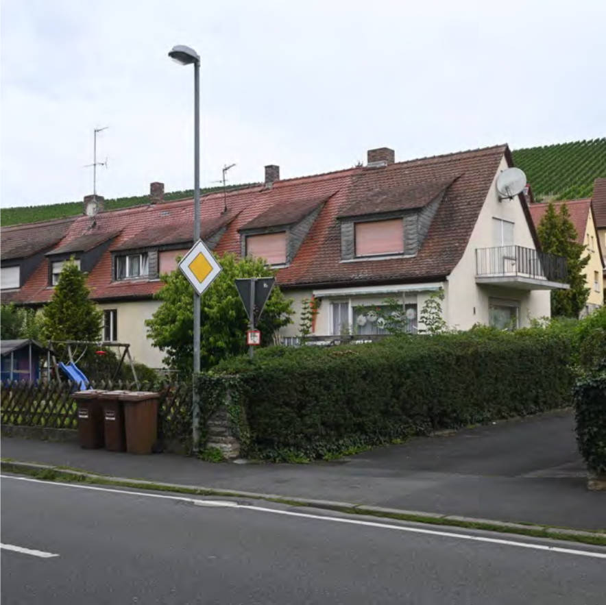 Doppelhaushälfte in Ochsenfurter Straße 30, 97252 Frickenhausen - Bild 4