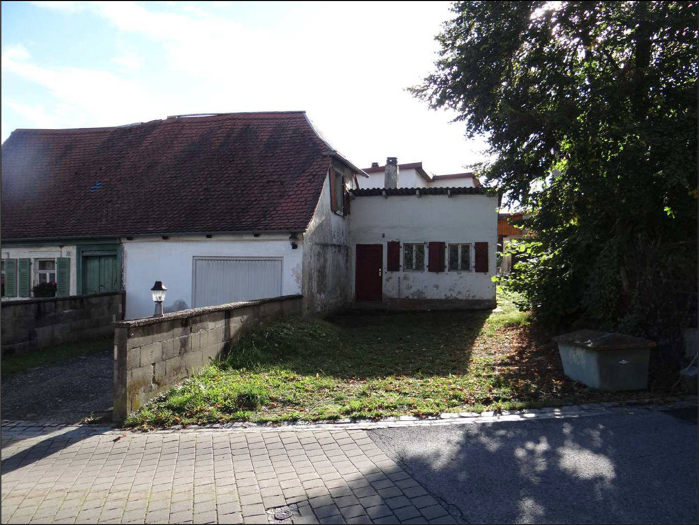 Gebäude in Neugartenstraße  2, 00000 Sassanfahrt