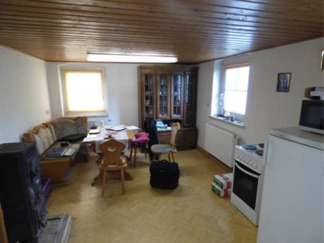 bayern 0002 K 0054/2024 Roigergasse 11, 92559 Winklarn 18