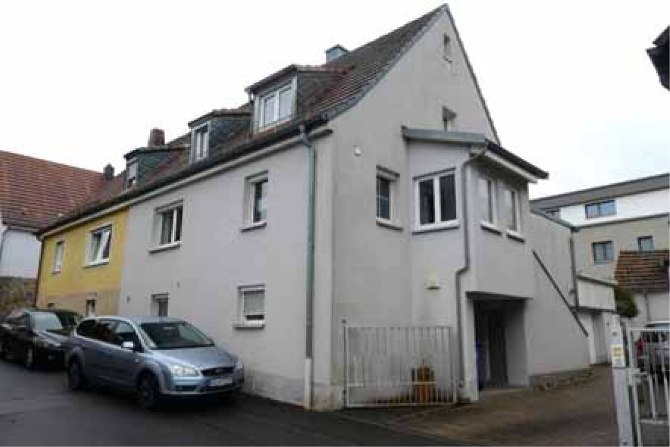 Doppelhaushälfte in Grombühlstraße 12, 97270 Kist