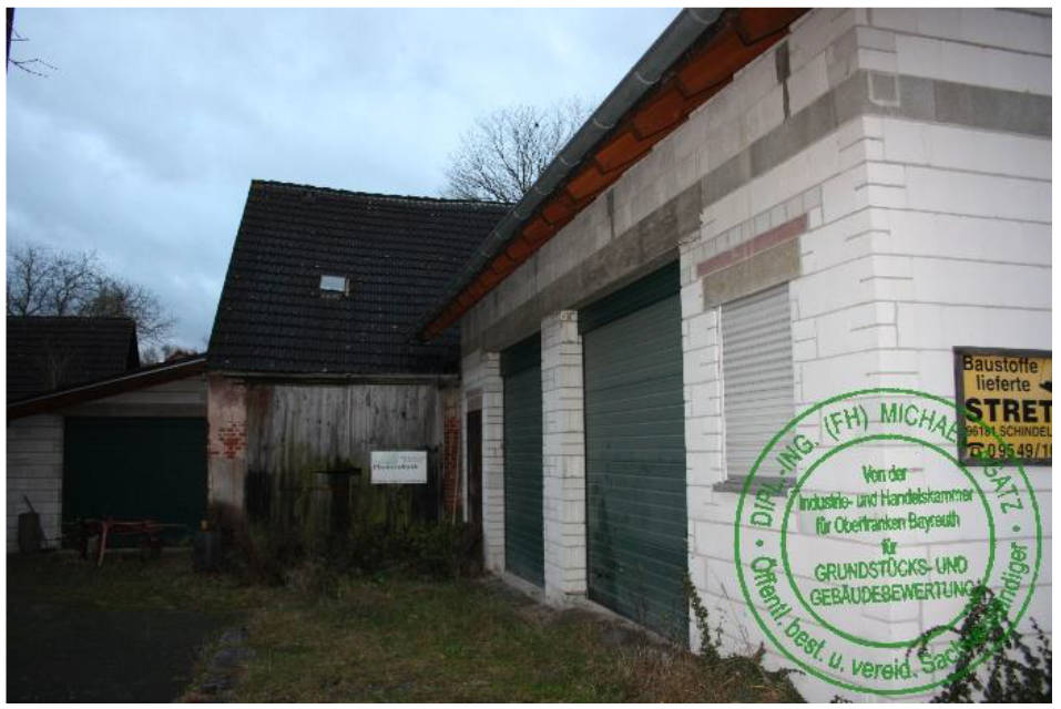 Zweifamilienhaus in Weiherer Straße  1, 00000 Tütschengereuth - Bild 2