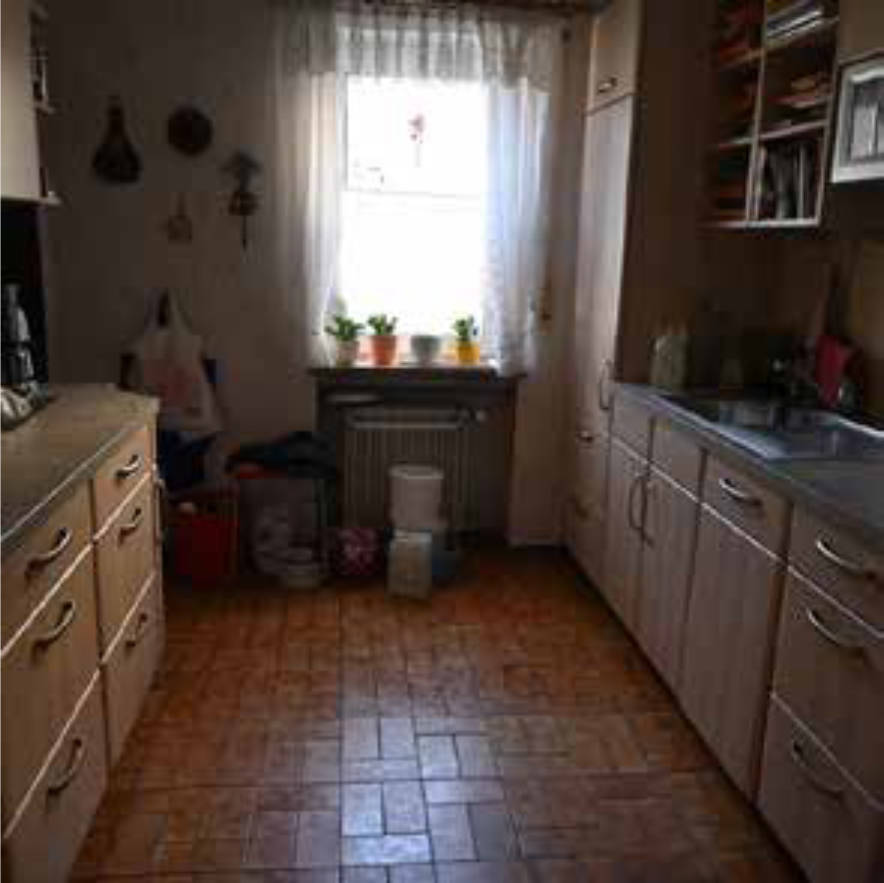 Zweigeschossiges Einfamilienwohnhaus in Im Wiesengrund 8, 97268 Kirchheim - Bild 3