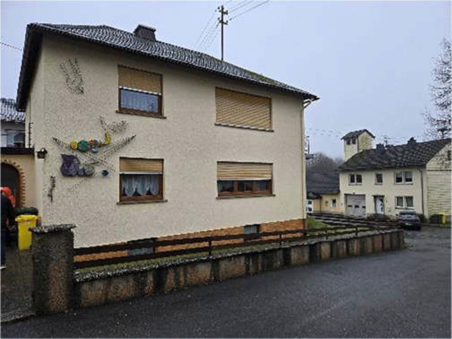 Einfamilienhaus, Garage, siehe Beschreibung in Moosweg 2, 96358 Teuschnitz, Haßlach - Bild 2