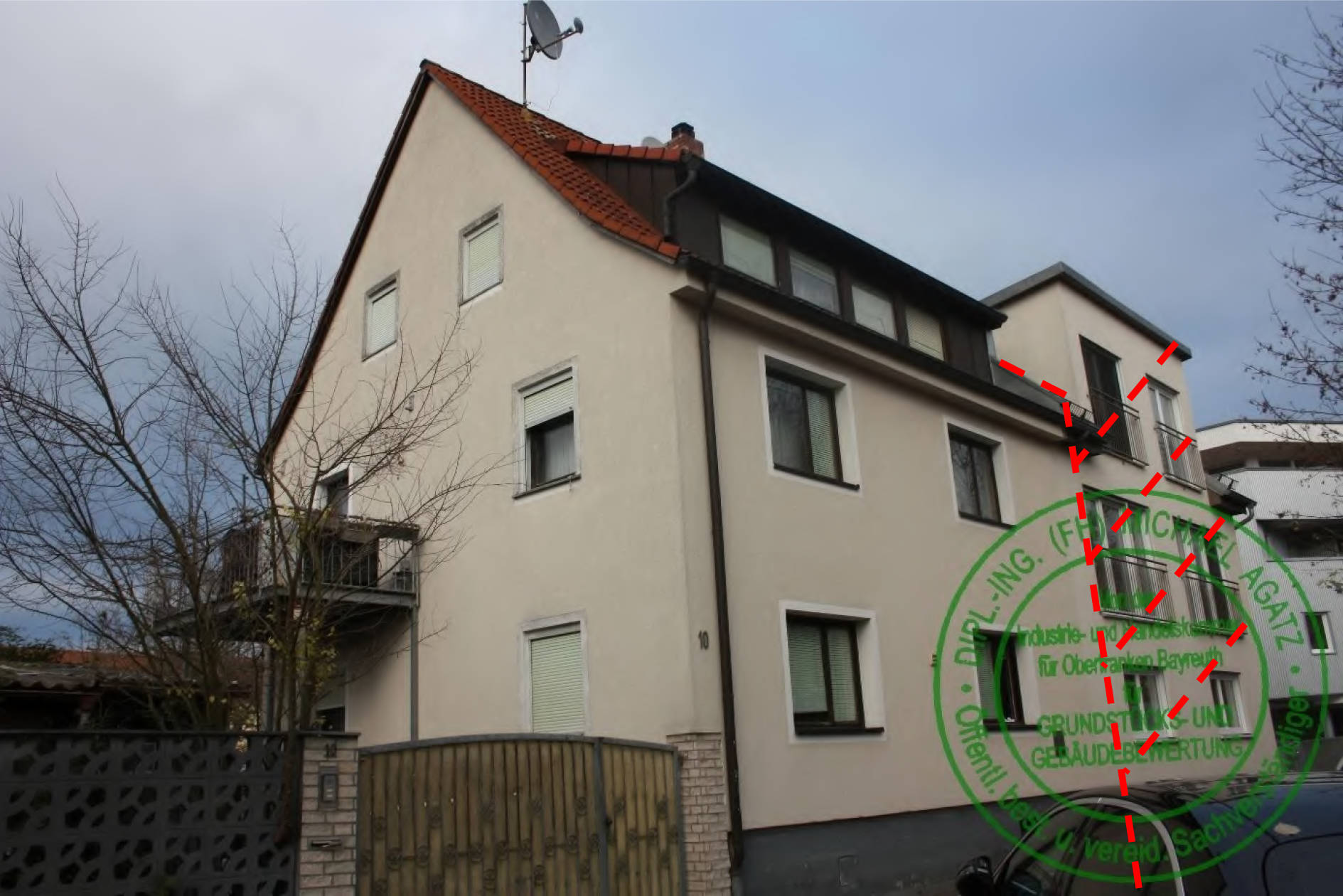 Wohnhaus und Nebengebäude in Am Gründelbach  10, 91201 Forchheim