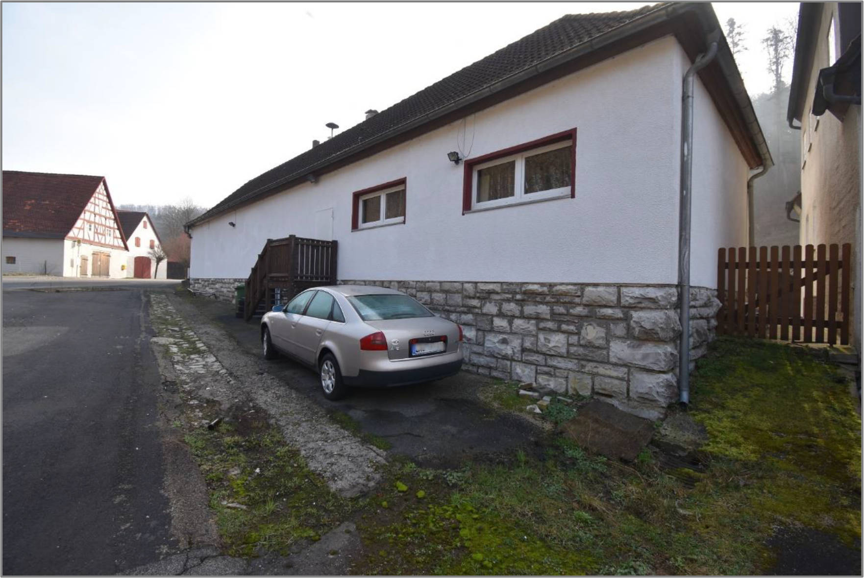Wohn-/Geschäftshaus, gewerblich genutztes Grundstück, Sonstiges in Unterachtel 1, 91245 Simmelsdorf - Bild 2