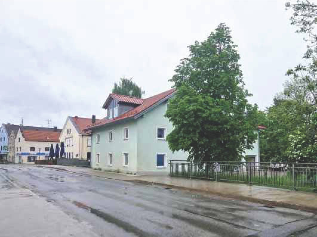 Mehrfamilienhaus, Garage in Hauptstraße 29, 84144 Geisenhausen - Bild 2