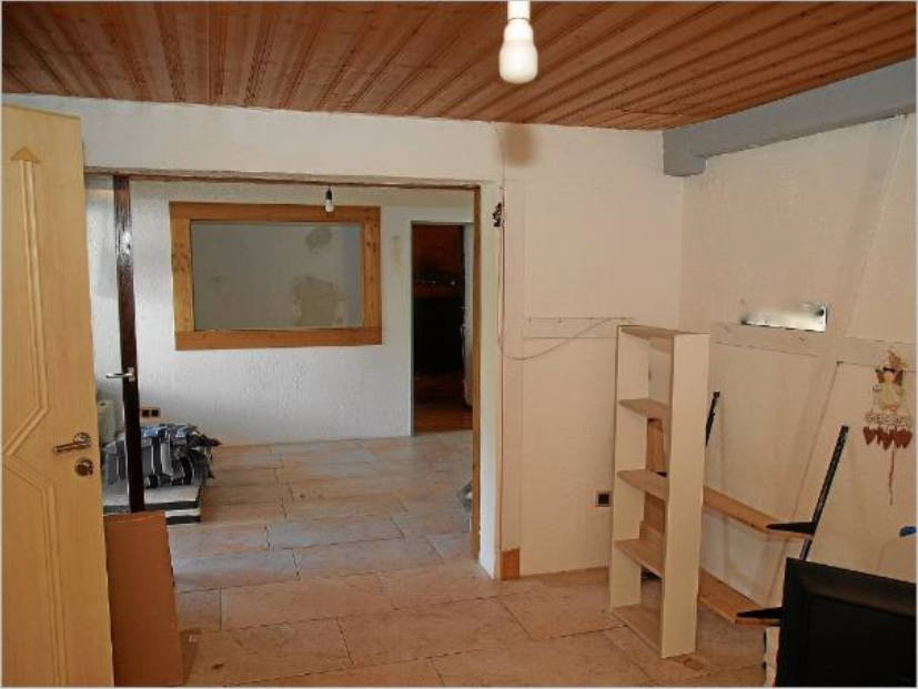 bayern 0003 K 0022/2025 Plecher Straße 8, 91284 Neuhaus a. d. Pegnitz 8