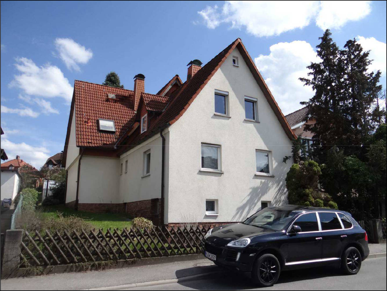 Ein-/Zweifamilienhaus siehe Beschreibung in Nicolaus-Zech-Straße  38, 96450 Coburg, Scheuerfeld - Bild 2