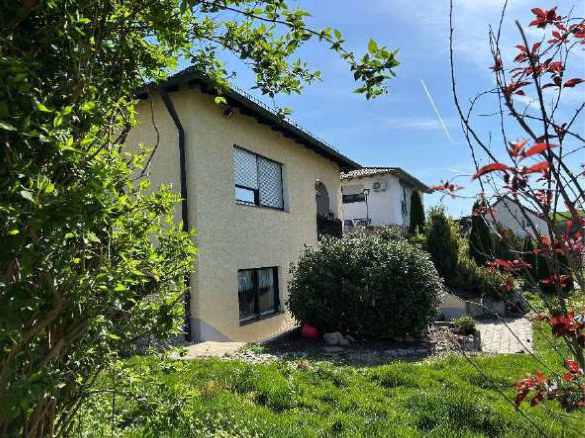 bayern 0004 K 0002/2025 Brunnackerweg 21, 93128 Regenstauf, Steinsberg 6
