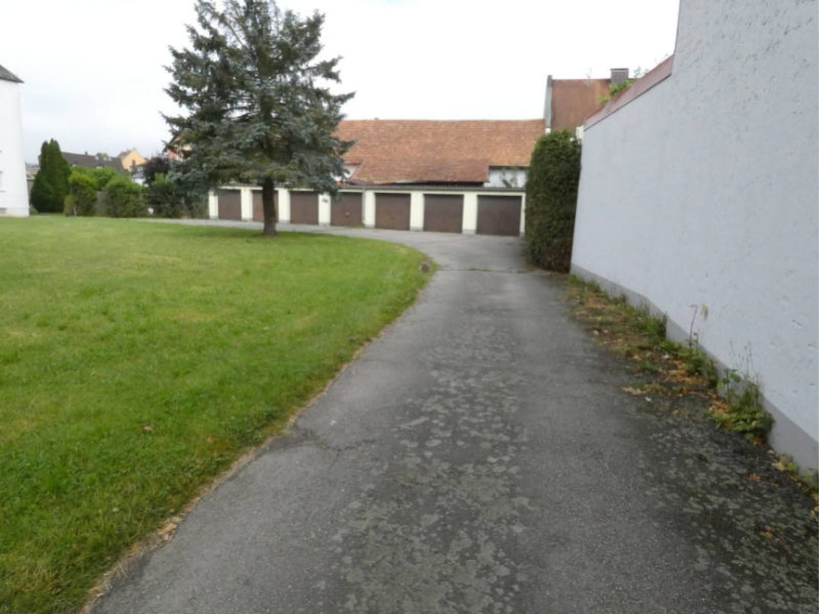 Wohnung mit Keller, Garage in Carl-Clos-Straße 2, 6, 8, 93437 Furth im Wald - Bild 4