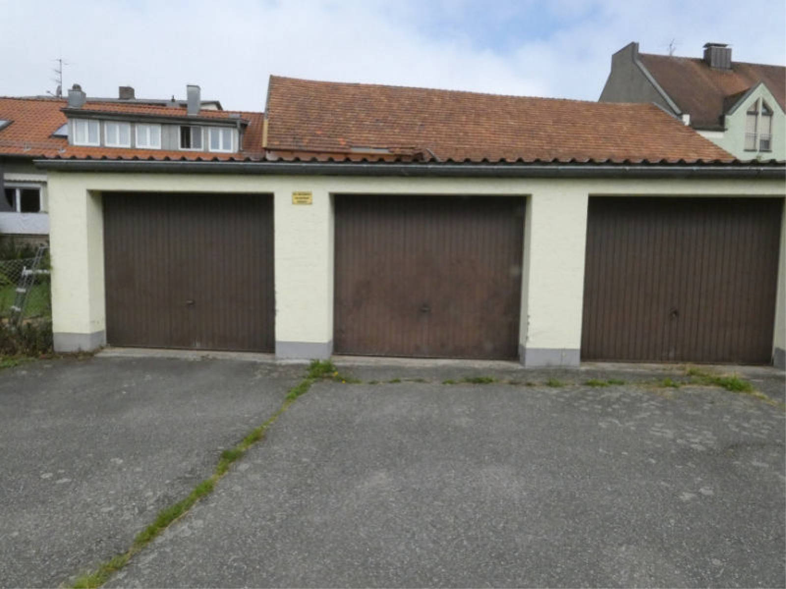 Wohnung mit Keller, Garage in Carl-Clos-Straße 2, 6, 8, 93437 Furth im Wald