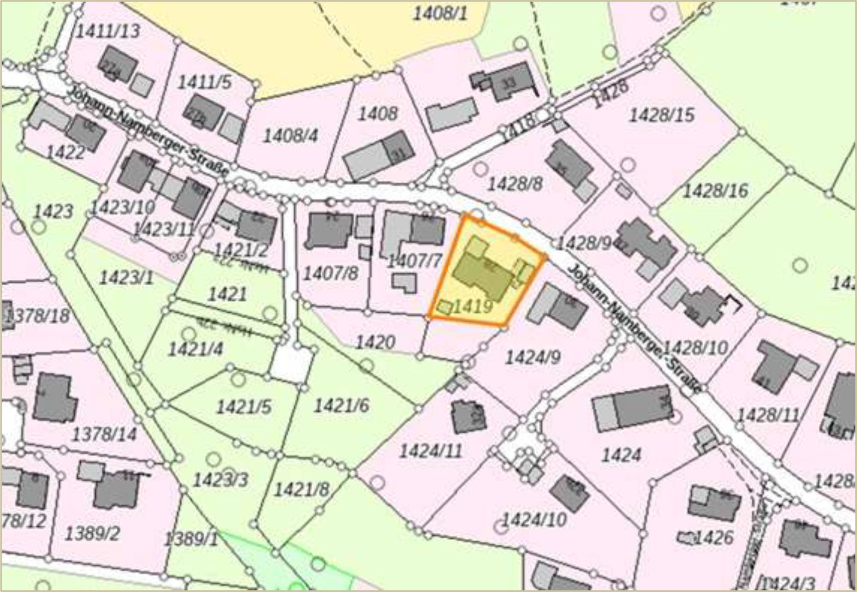 Zweifamilienwohnhaus, Grünfläche in Johann-Namberger-Straße 28, 83308 Trostberg - Bild 4