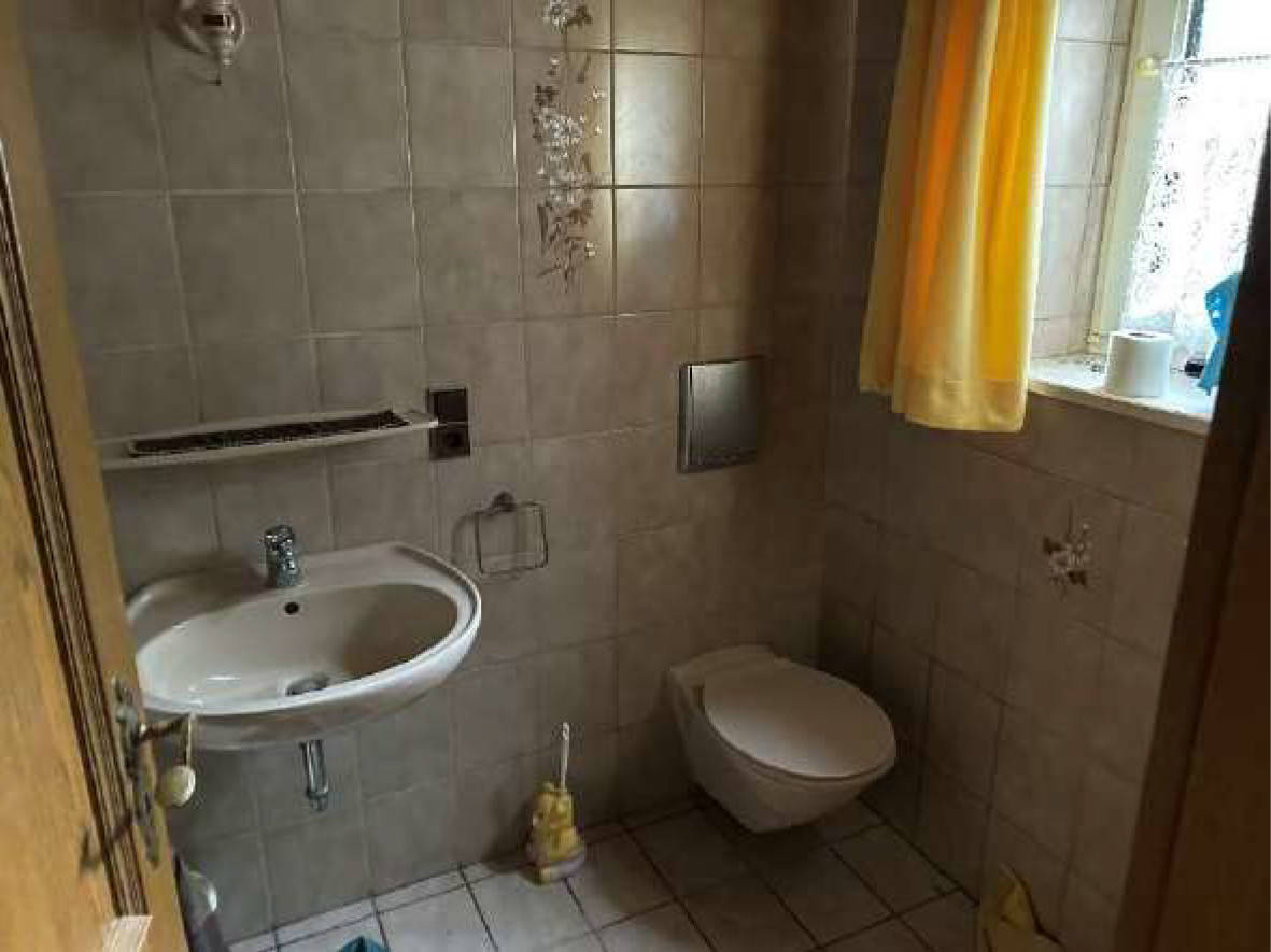 bayern 0004 K 0045/2024 Wolfsegger Straße 48, 93138 Lappersdorf 18