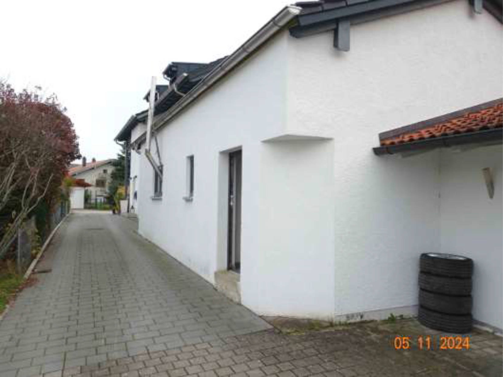 Zweifamilienhaus in Am Anger 3, 83355 Grabenstätt