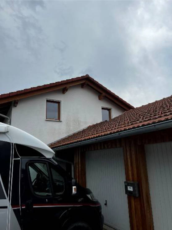 Einfamilienhaus mit Garagen in Pfaffl-Wiesn  3, 83365 Nußdorf - Bild 4