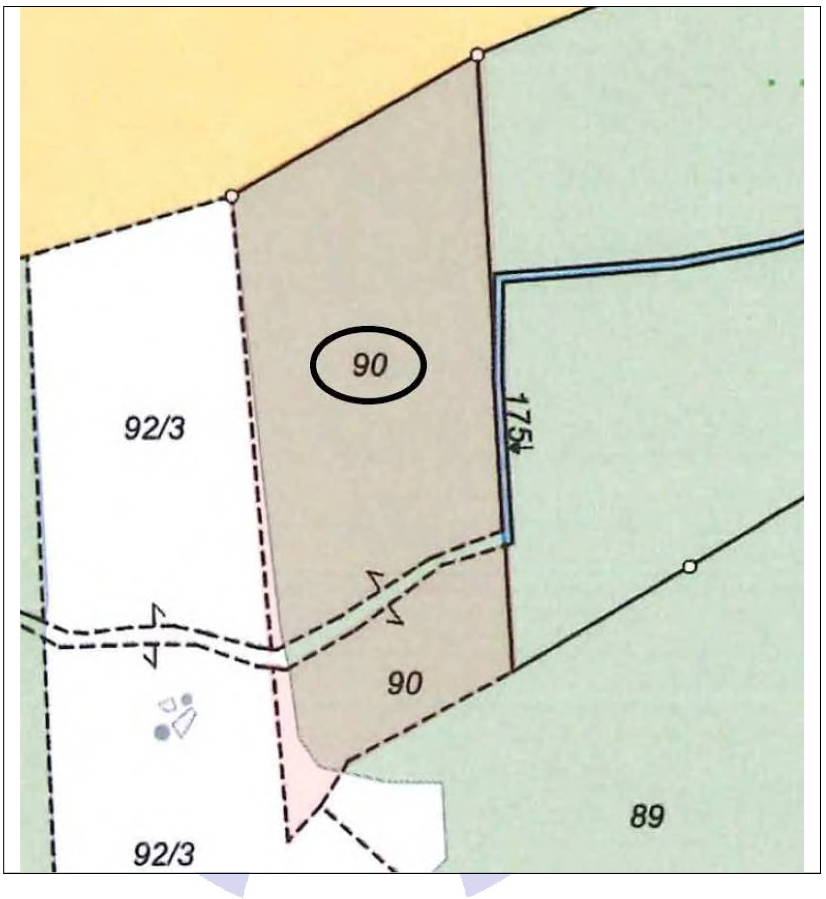 bayern 0004 K 0060/2023 Im Point Flst. 90, Weidenfelder Flst. 125, Bügeläcker Flst. 203, 00000 Traidersdorf 9