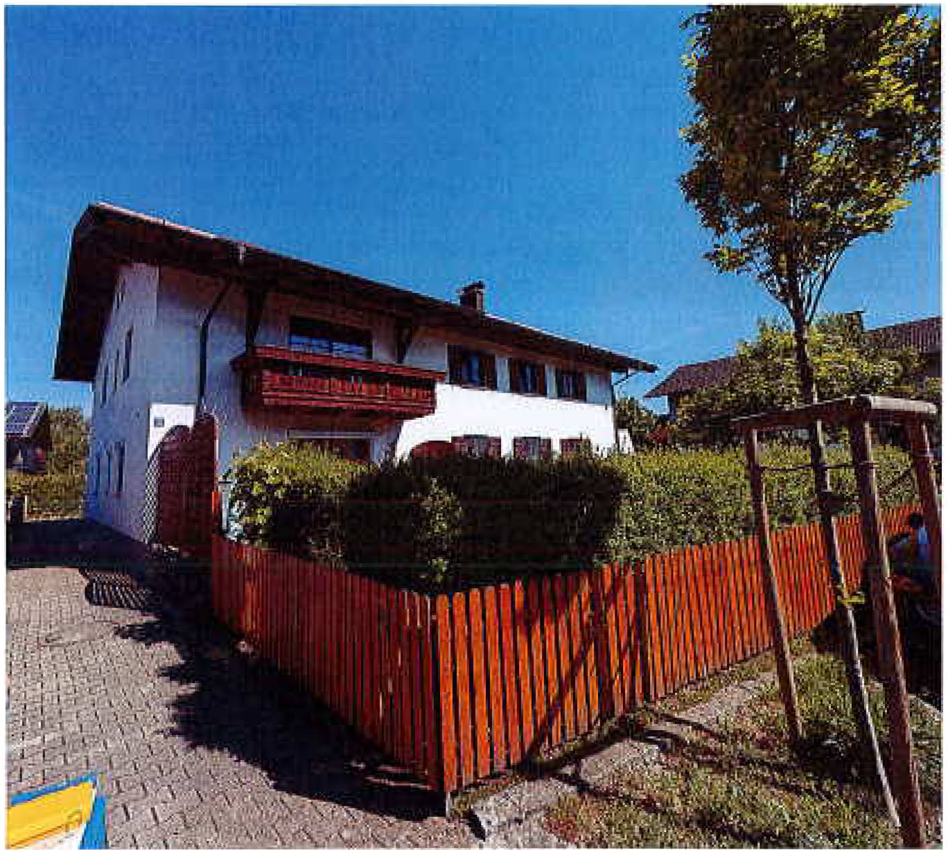 Eigentumswohnung mit Kellerraum und Garage in Rupertistraße 12, 83349 Palling