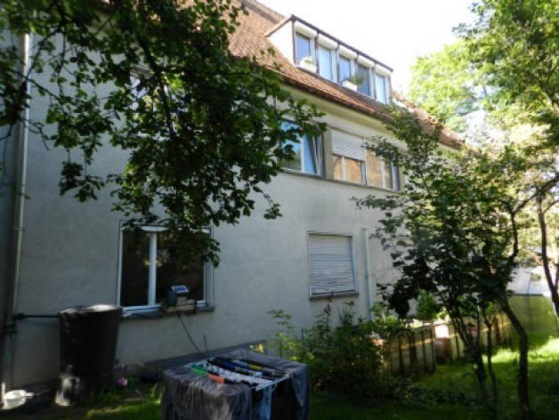 Mehrfamilienhaus, Kfz-Stellplatz in Schmausenbuckstraße 34, 90480 Nürnberg