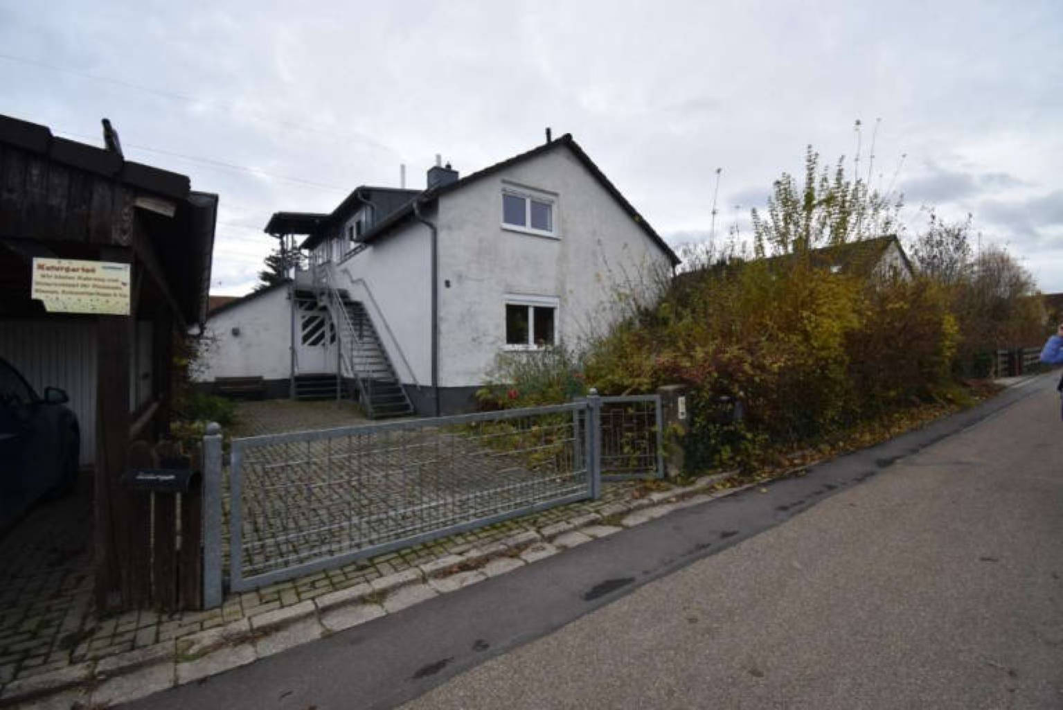 Eigentumswohnung (3 bis 4 Zimmer) in Langenweg  5 , 92353 Postbauer-Heng