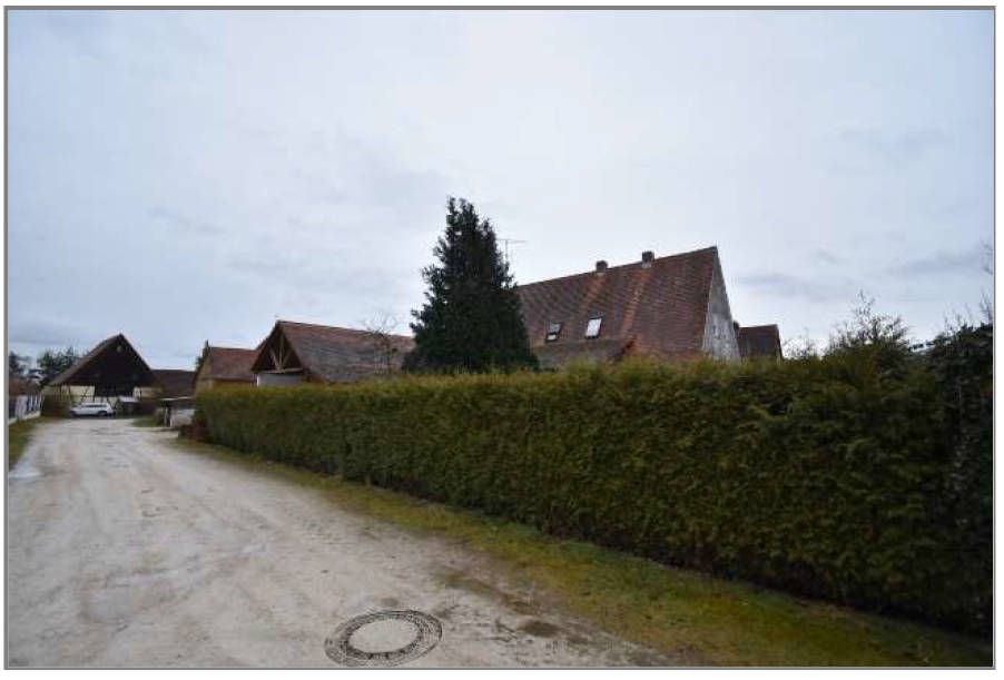 Einfamilienhaus, Doppelgarage mit Geräteraum in Waldhausstraße  3b, 91180 Heideck