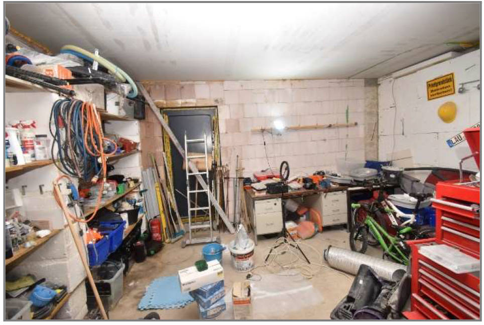 bayern 0010 K 0074/2024 Zum Haag 15, 92358 Seubersdorf, Eichenhofen 10