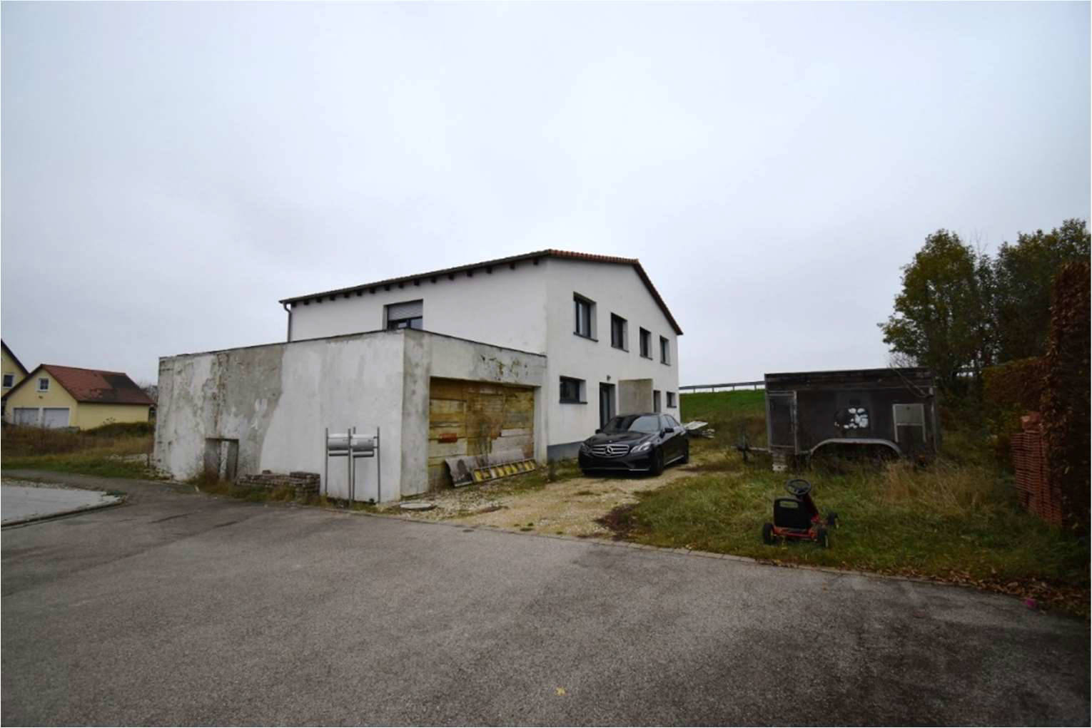 Zweifamilienhaus in Zum Haag 15, 92358 Seubersdorf, Eichenhofen