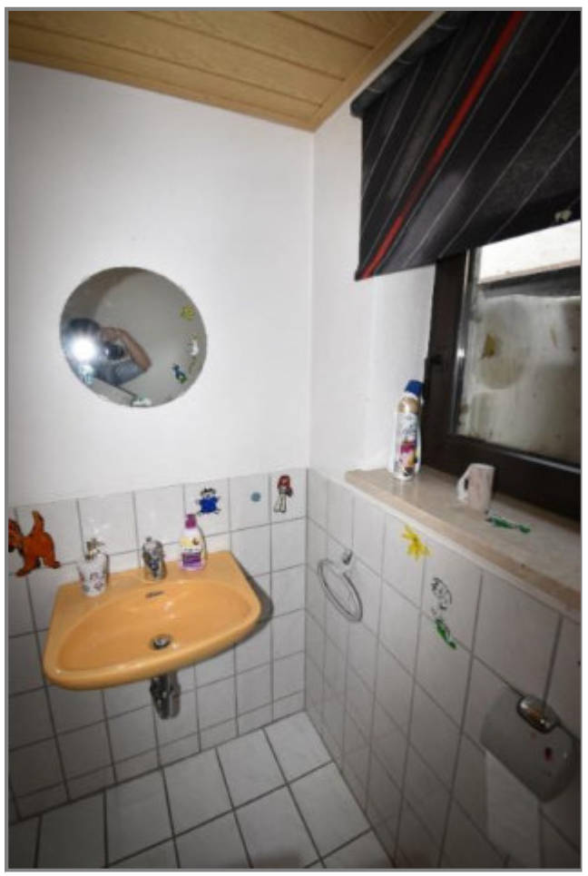 Zweifamilienhaus, Garage in Pyraser Straße 5, 91161 Hilpoltstein, Hofstetten - Bild 5