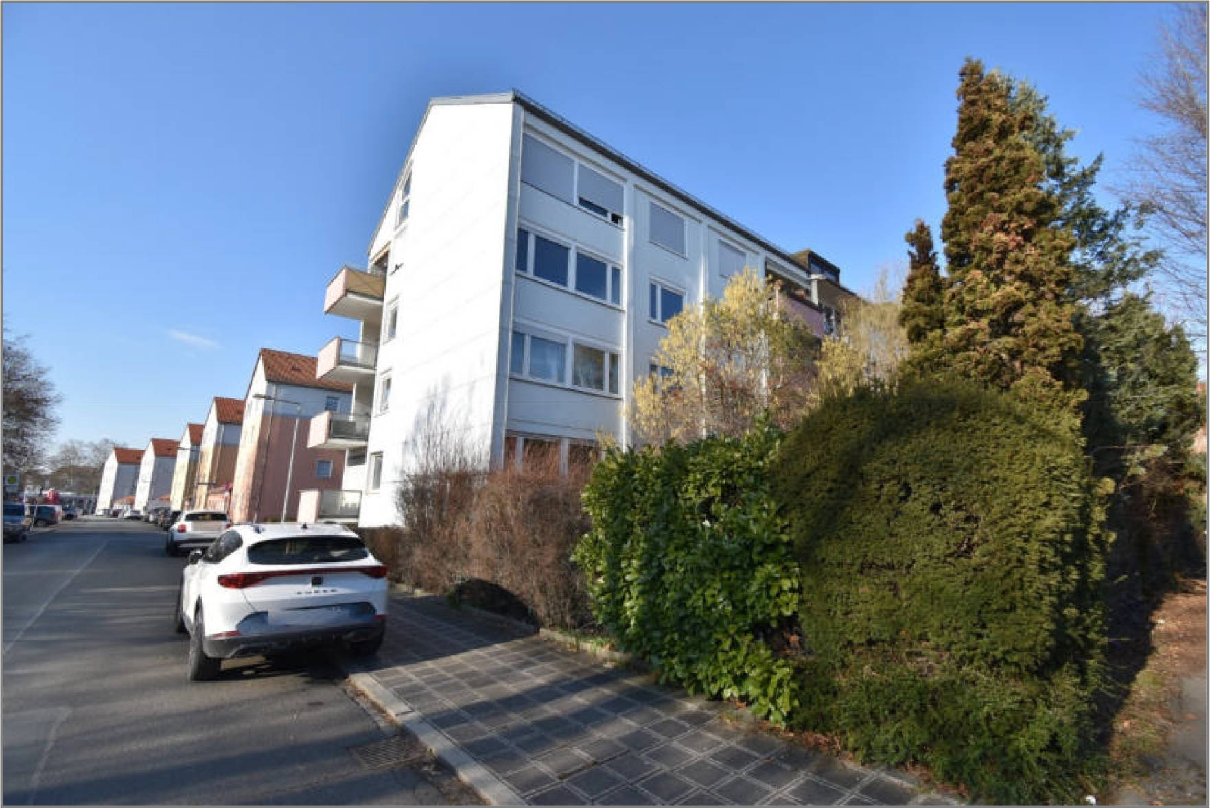 Garage, Sonstiges, Eigentumswohnung (1 bis 2 Zimmer), Eigentumswohnung (3 bis 4 Zimmer) in Naumburger Straße 2, 90491 Nürnberg - Bild 2