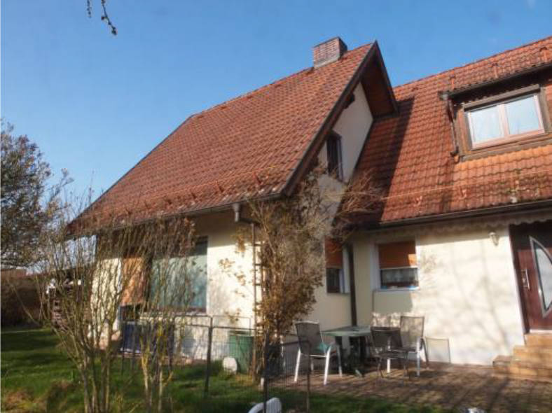 Zweifamilienhaus in Birkenstraße 38, 95466 Weidenberg