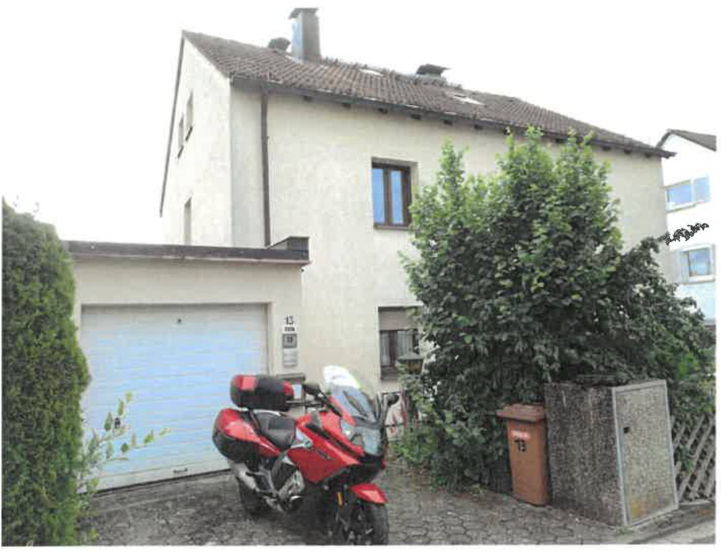 Zweifamilienhaus in Richthofenhöhe 13, 95445 Bayreuth