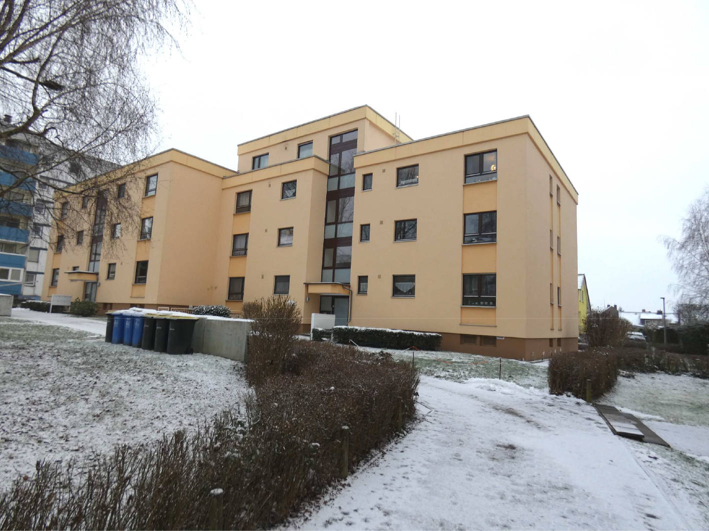 Eigentumswohnung (3 bis 4 Zimmer), 85,155/1000 ME-Anteil in Lainecker Straße  9 und 11, 95463 Bindlach