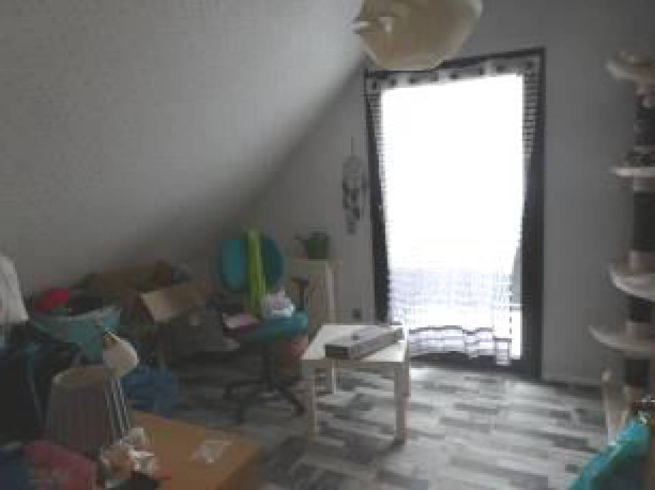 Einfamilienhaus, Garage in Im Neuland  6, 97779 Geroda - Bild 5