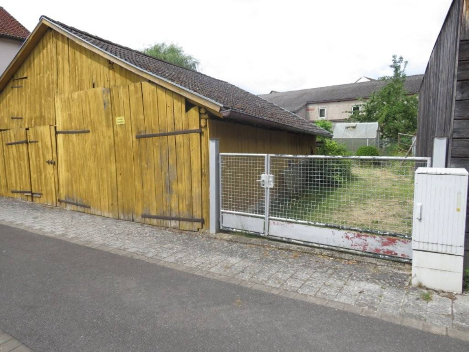 Garage, Sonstiges in Nähe Blumenstraße , 97618 Hollstadt - Bild 2