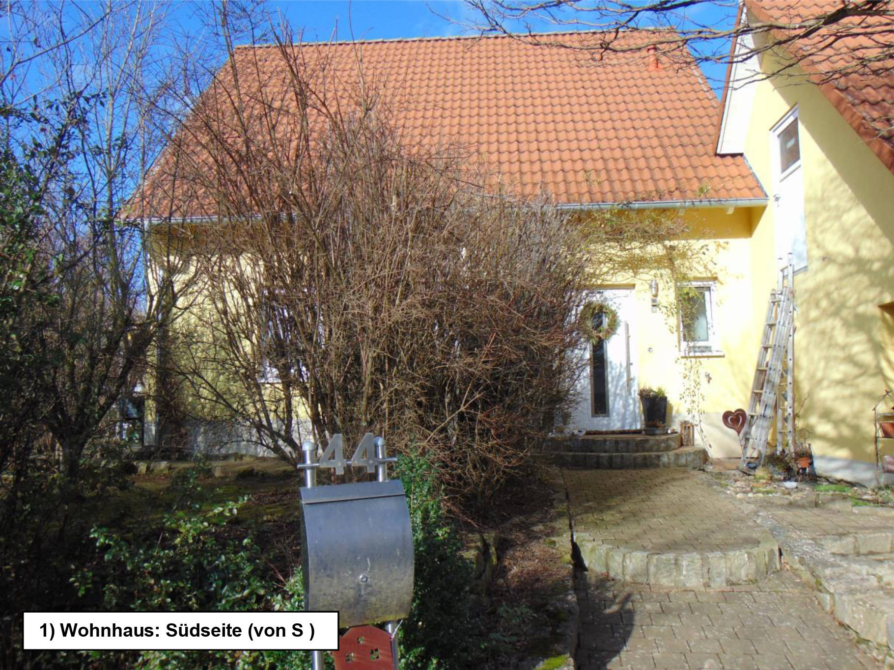 Einfamilienhaus, Garage in Weidenstraße  44, 97534 Waigolshausen - Bild 2