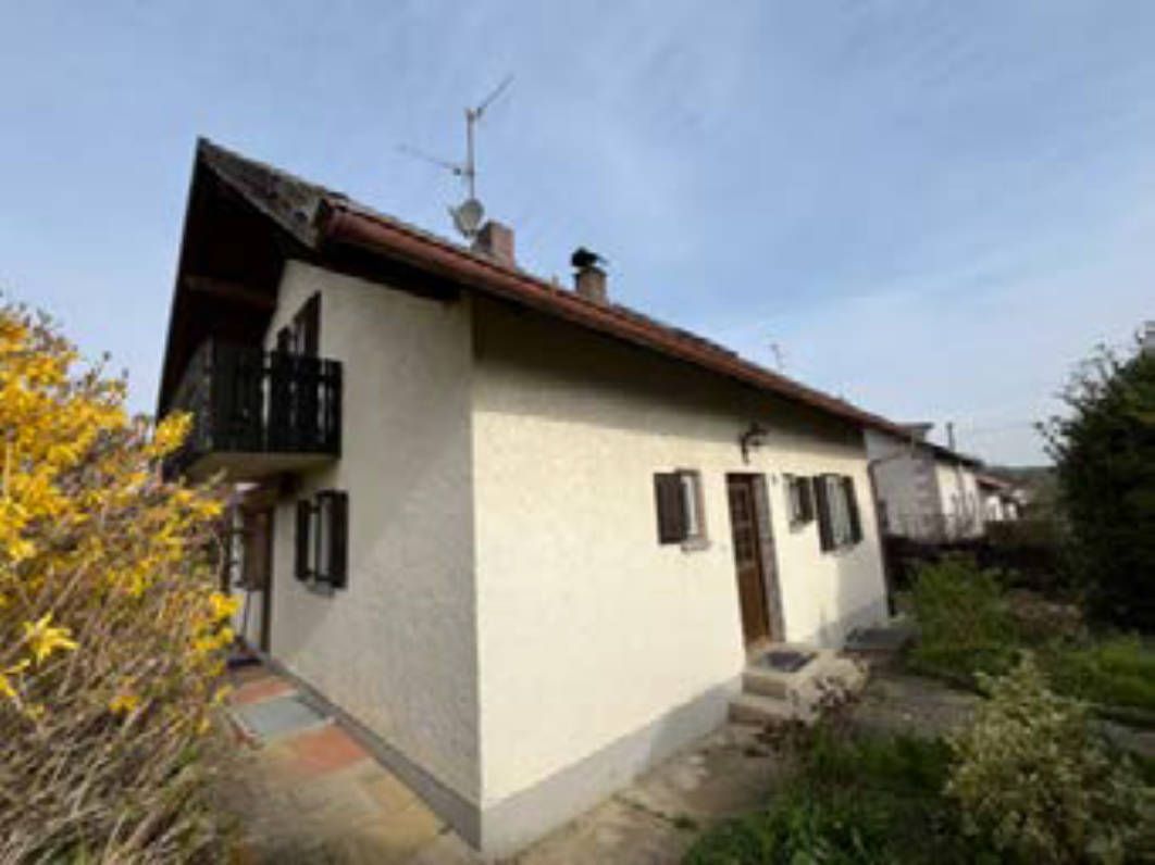 1/2 Miteigentumsanteil an Einfamilienhaus mit Nebengebäude in Max-Fraunberger-Straße 9, 94094 Rotthalmünster - Bild 3