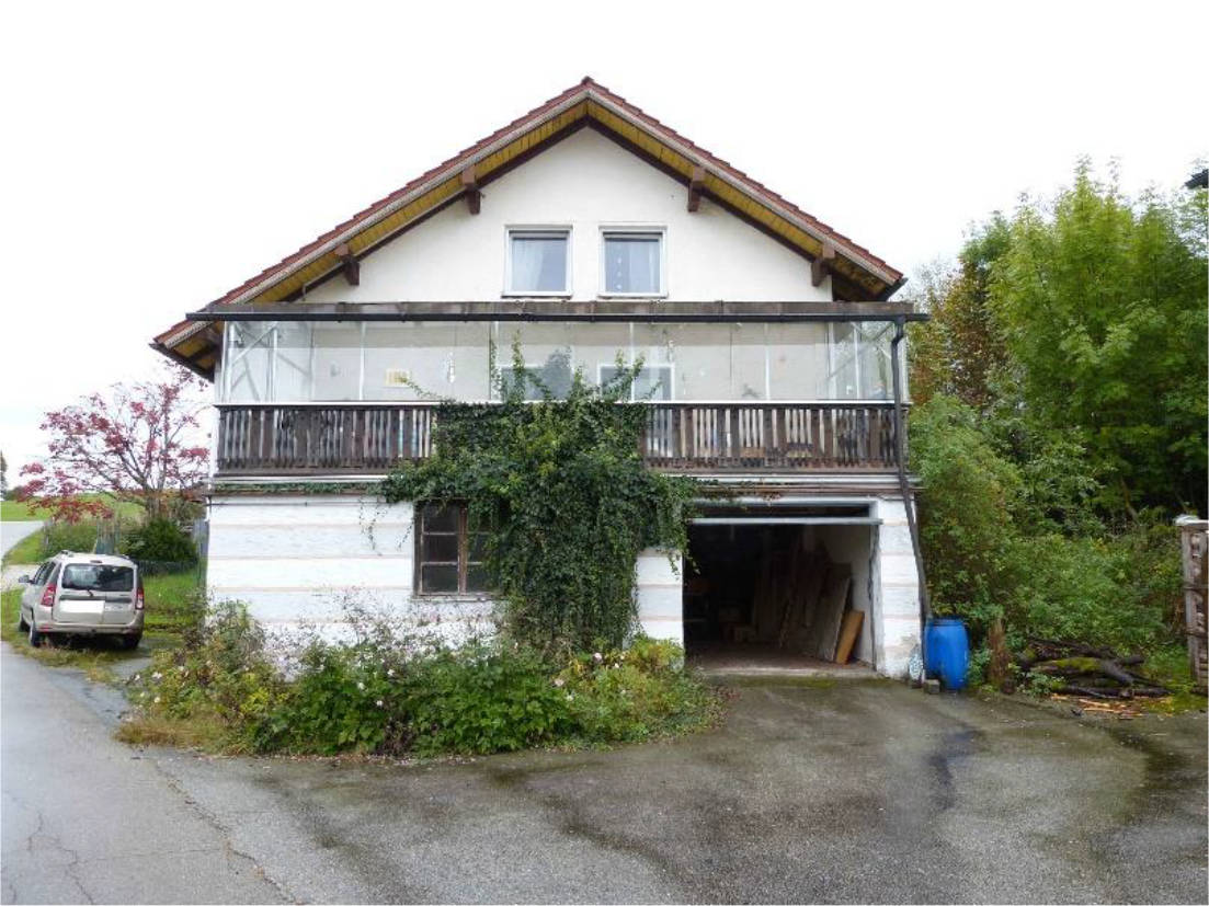 Einfamilienhaus mit Garage u.a. in Schmiedberg  40, 94139 Breitenberg