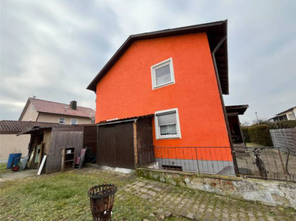 Grundstück bebaut mit einer Einzelgarage in Albert-Schweitzer-Straße 14, 94060 Pocking - Bild 2