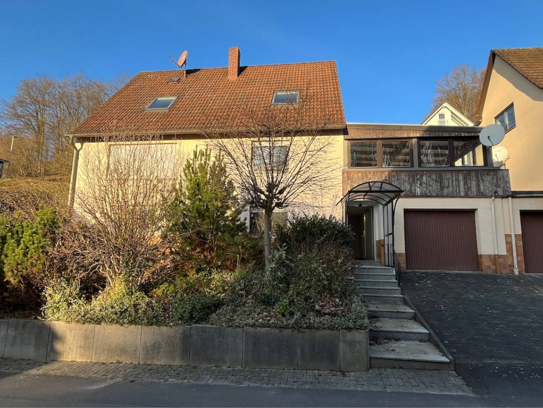 Einfamilienhaus, Garage in Hanfwiesenstraße  13A, 63776 Mömbris, Mensengesäß