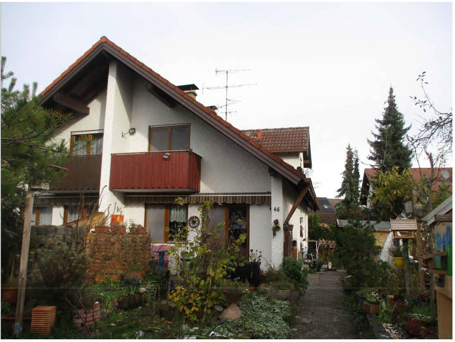Doppelhaushälfte in Karwendelstraße 46, 82223 Eichenau