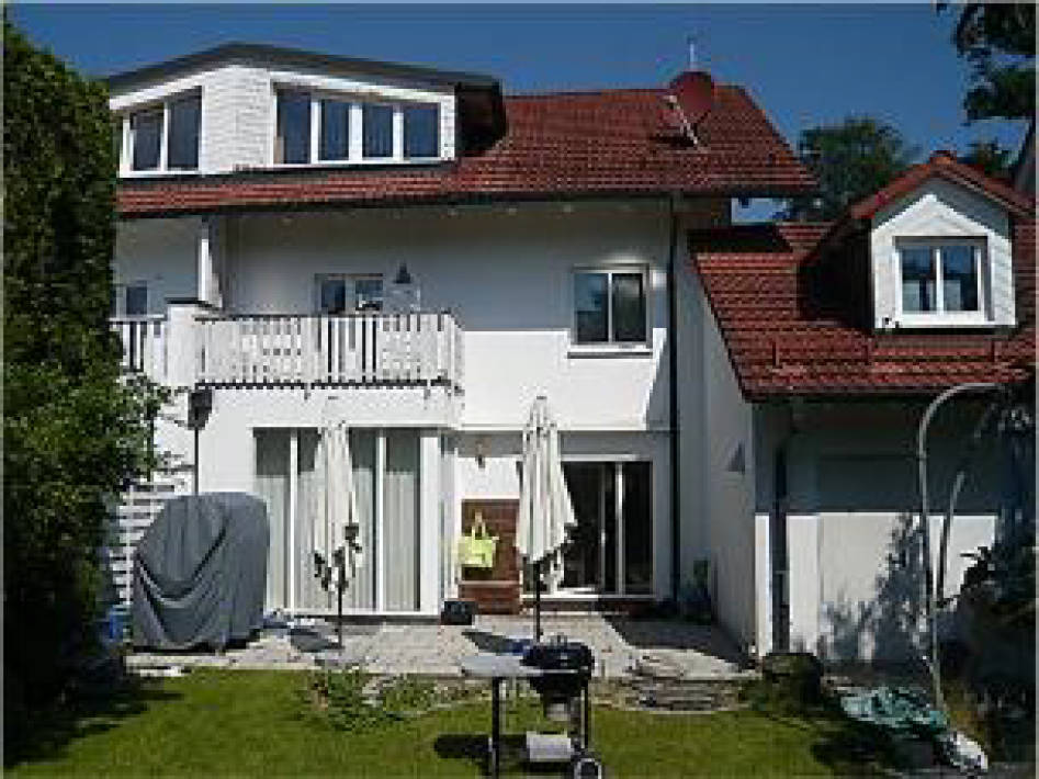 Doppelhaushälfte in Spitzwegstraße  17b, 85521 Ottobrunn - Bild 3