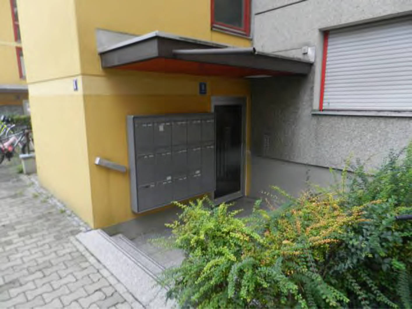 Eigentumswohnung (3 bis 4 Zimmer) in Luitpoldstraße 8, 82110 Germering - Bild 2