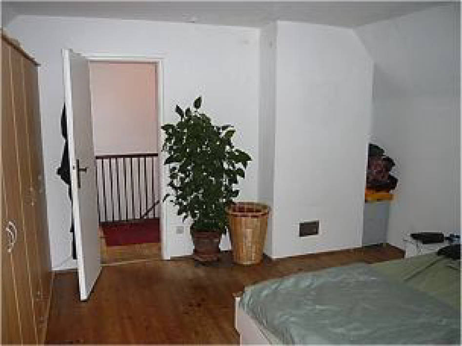 bayern 1540 K 0244/2024 Pienzenauer Straße 8, 85567 Grafing b. München 17