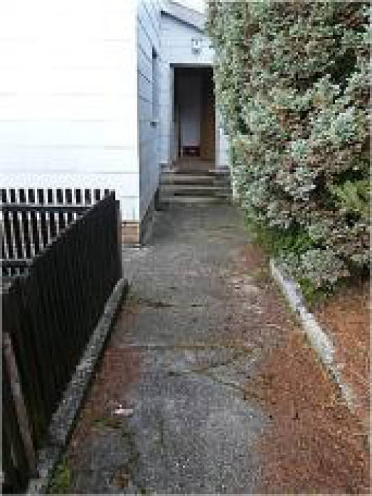 Zweifamilienhaus in Emmeringer Straße 8, 82140 Olching - Bild 5