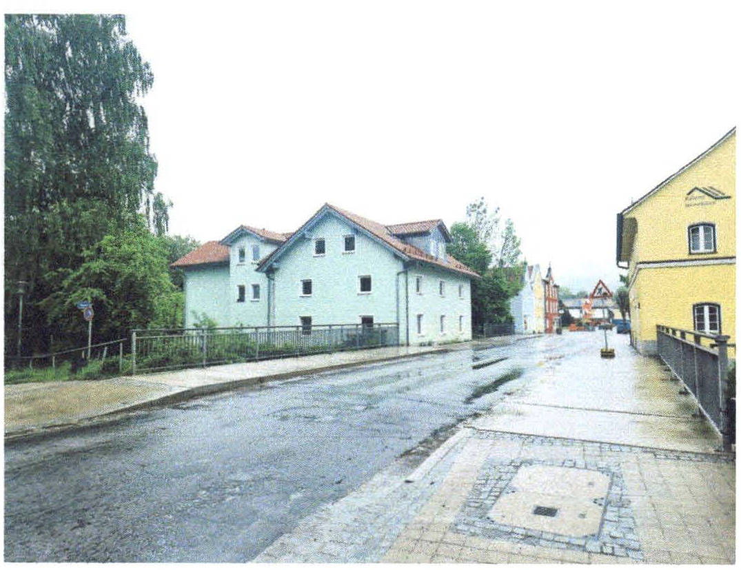 Mehrfamilienhaus in Hauptstraße 29/ Nähe Hauptstraße, 84144 Geisenhausen - Bild 2