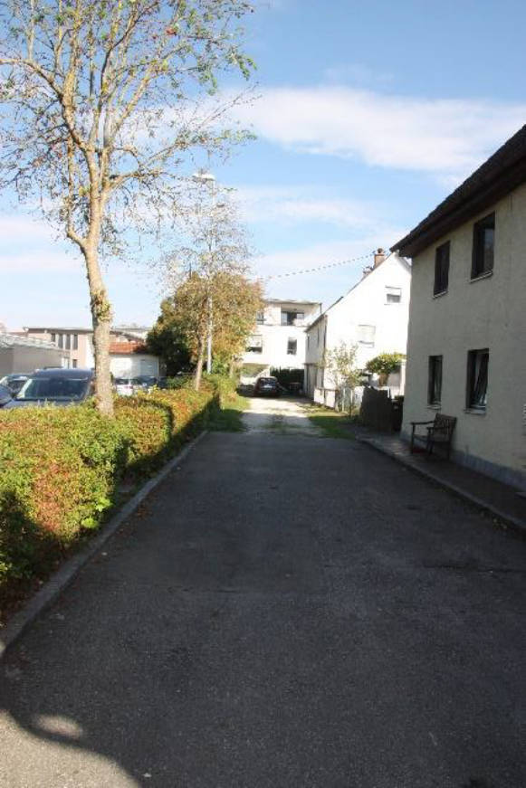 Mehrfamilienhaus in Kaiserstraße 2,, 89335 Ichenhausen - Bild 2