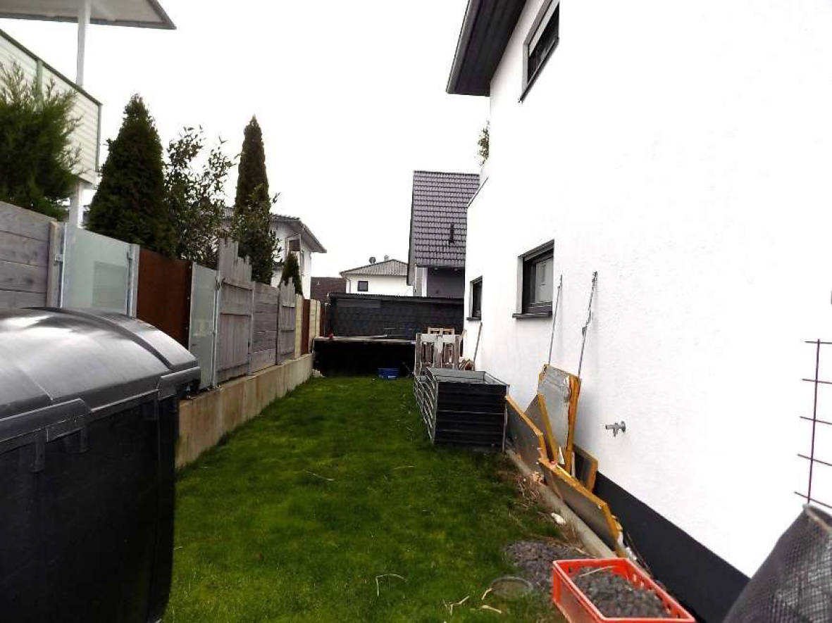 bayern 3 K 59/23 St.-Christopherus-Straße 9, 89331 Burgau 17