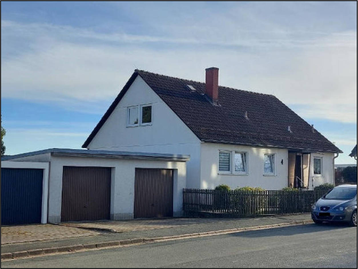Einfamilienhaus mit Doppelgarage in Hermann-Löns-Straße 4, 95145 Oberkotzau